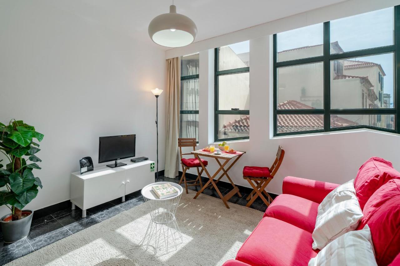 Pelourinho Apartments By An Island Apart フンシャル エクステリア 写真